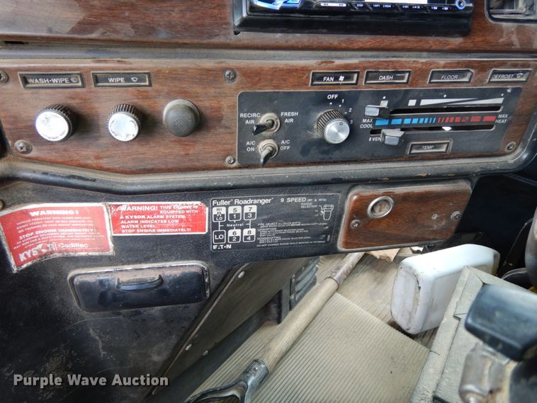 image for item DH6566 1987 Freightliner FLC  dump truck