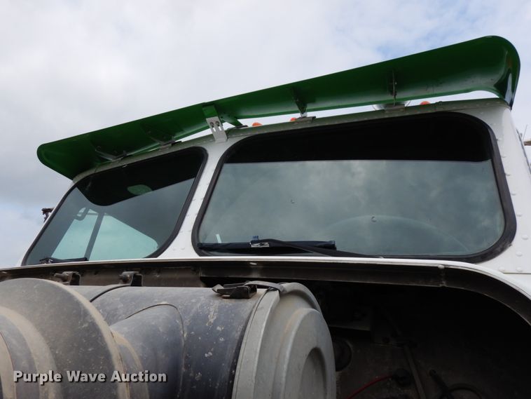 image for item DH6566 1987 Freightliner FLC  dump truck