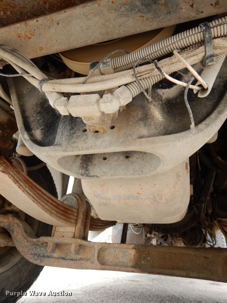 image for item DH6566 1987 Freightliner FLC  dump truck