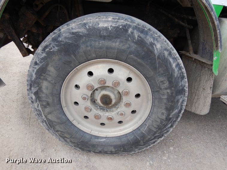 image for item DH6566 1987 Freightliner FLC  dump truck