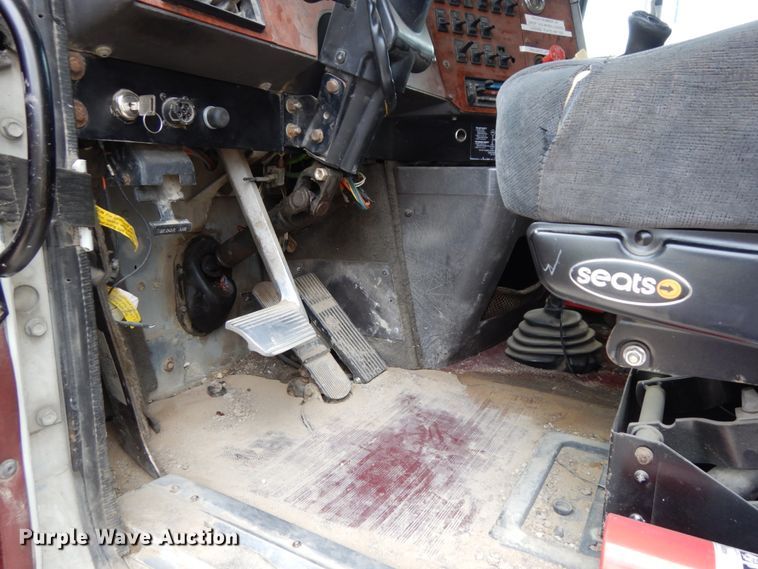 image for item DH6567 1995 International 9300  dump truck