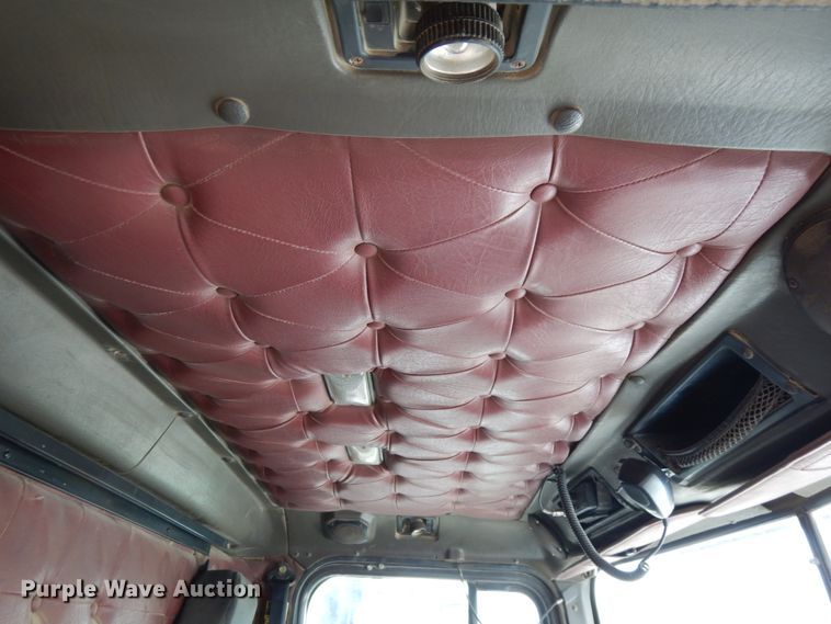 image for item DH6567 1995 International 9300  dump truck