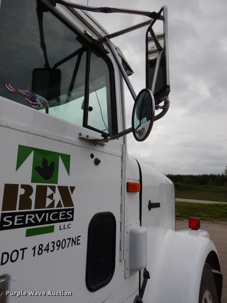 image for item DH6567 1995 International 9300  dump truck