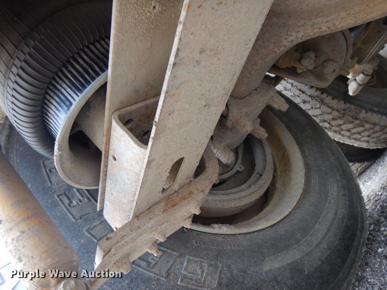 image for item DH6567 1995 International 9300  dump truck