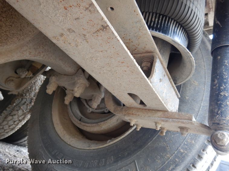 image for item DH6567 1995 International 9300  dump truck