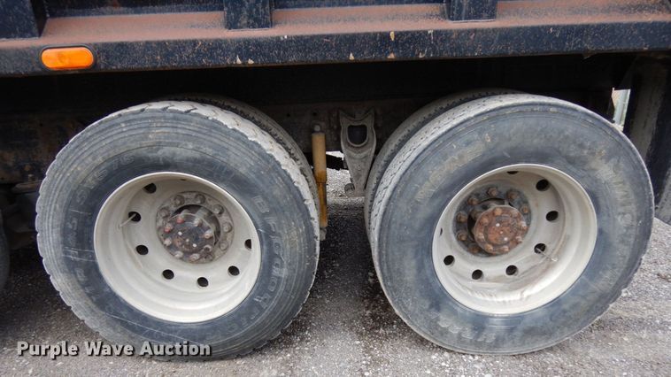 image for item DH6567 1995 International 9300  dump truck