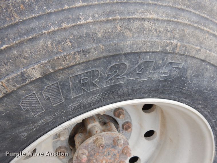 image for item DH6567 1995 International 9300  dump truck