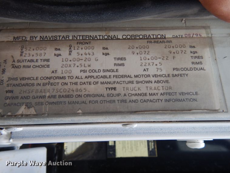 image for item DH6567 1995 International 9300  dump truck