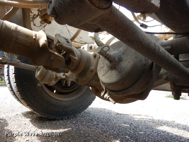 image for item DH6568 1998 International 9200  semi truck