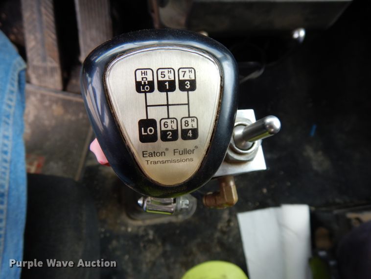 image for item DH6570 1996 Kenworth W900B  semi truck