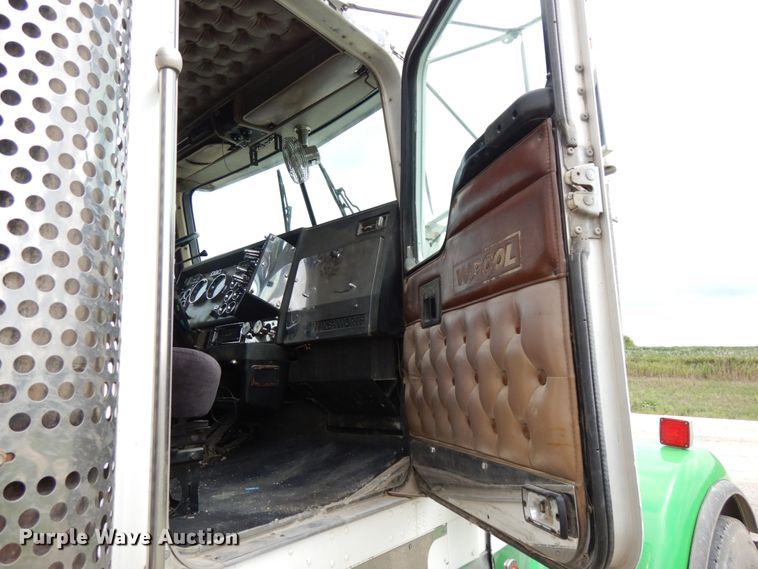 image for item DH6570 1996 Kenworth W900B  semi truck