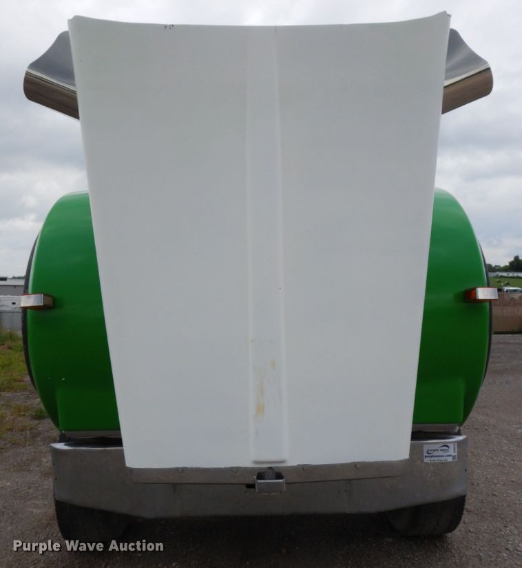 image for item DH6570 1996 Kenworth W900B  semi truck