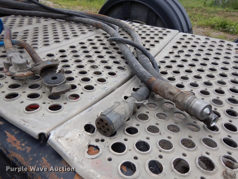 image for item DH6570 1996 Kenworth W900B  semi truck