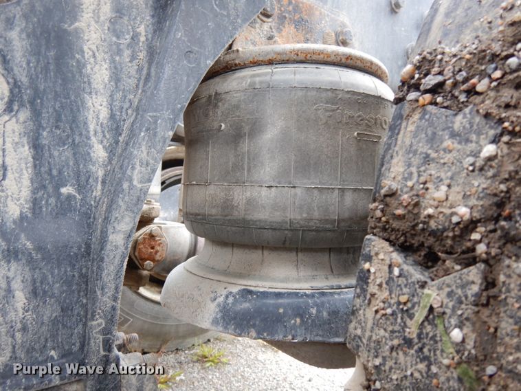 image for item DH6570 1996 Kenworth W900B  semi truck