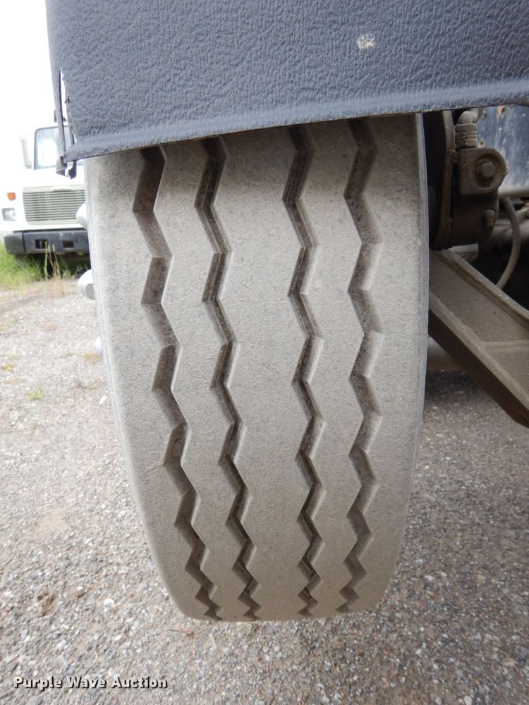 image for item DH6570 1996 Kenworth W900B  semi truck