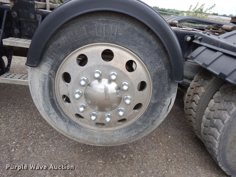 image for item DH6570 1996 Kenworth W900B  semi truck