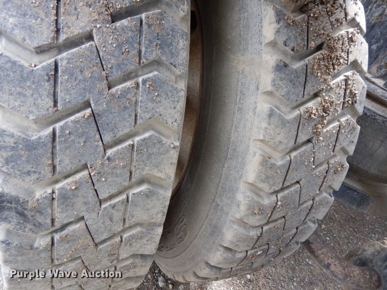 image for item DH6570 1996 Kenworth W900B  semi truck