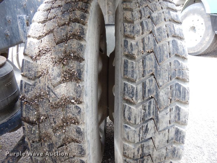 image for item DH6570 1996 Kenworth W900B  semi truck