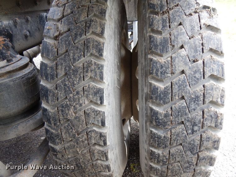 image for item DH6570 1996 Kenworth W900B  semi truck