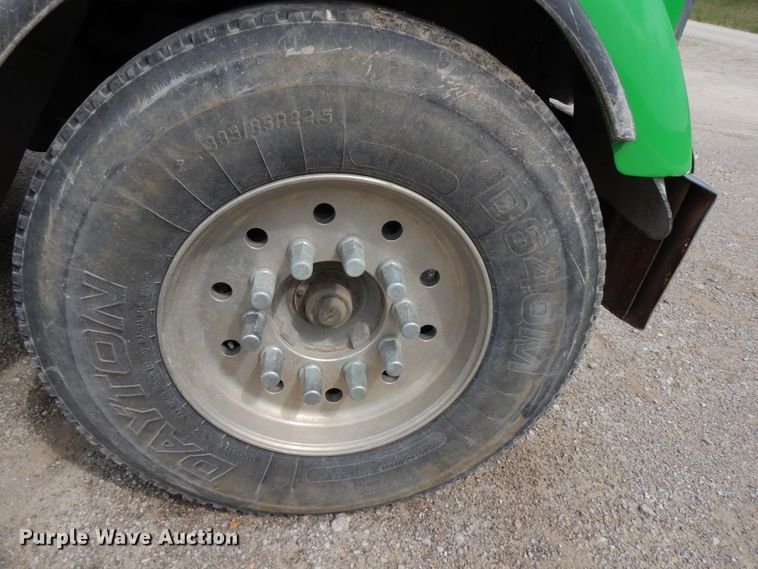 image for item DH6570 1996 Kenworth W900B  semi truck