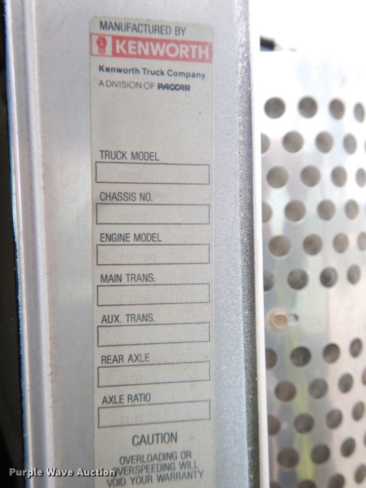 image for item DH6570 1996 Kenworth W900B  semi truck