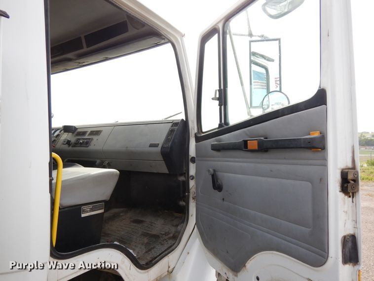 image for item DH6571 1998 Freightliner FL60  utility truck with crane