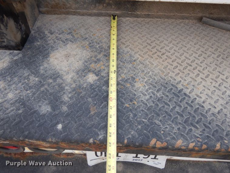 image for item DH6571 1998 Freightliner FL60  utility truck with crane