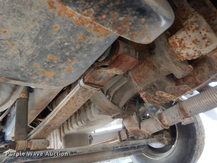 image for item DH6571 1998 Freightliner FL60  utility truck with crane