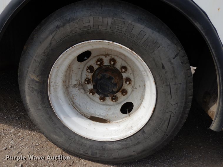 image for item DH6571 1998 Freightliner FL60  utility truck with crane