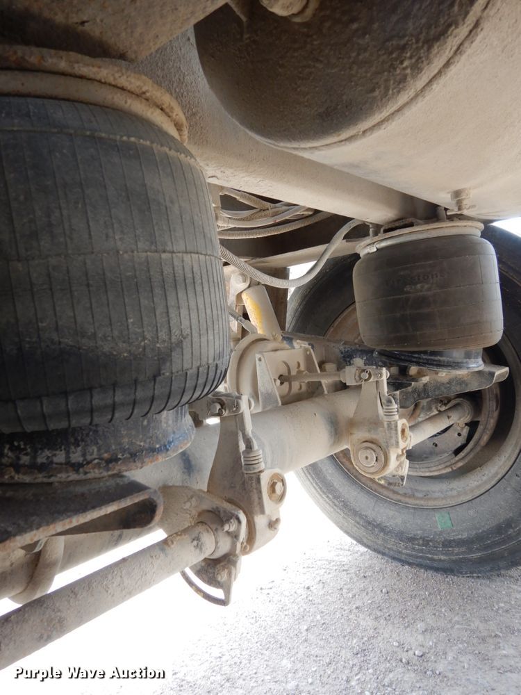 image for item DH6572 2008 Side Dump Industries DS39BAH1R2R11 side dump trailer