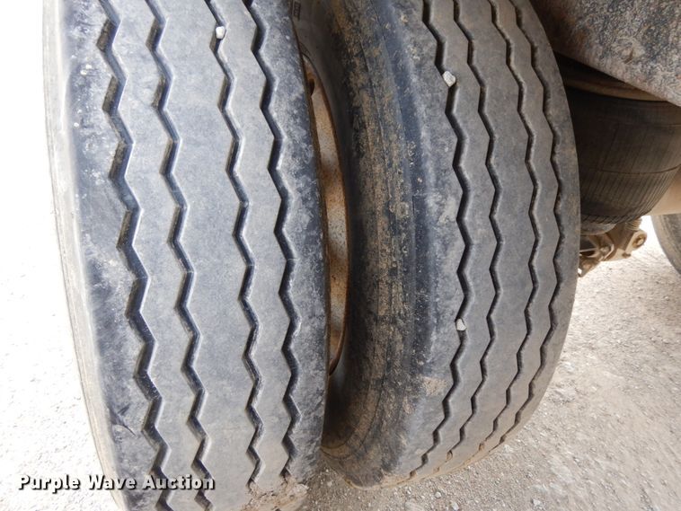 image for item DH6572 2008 Side Dump Industries DS39BAH1R2R11 side dump trailer