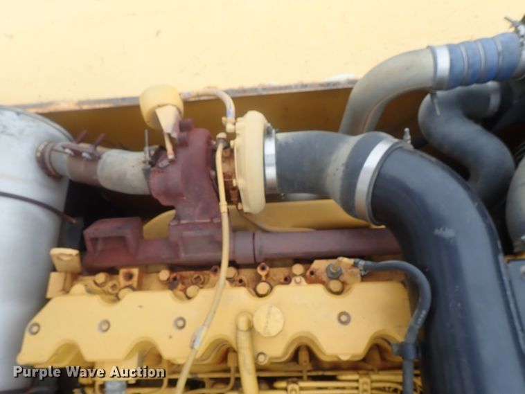 image for item DI4594 2005 John Deere 330C LC  excavator