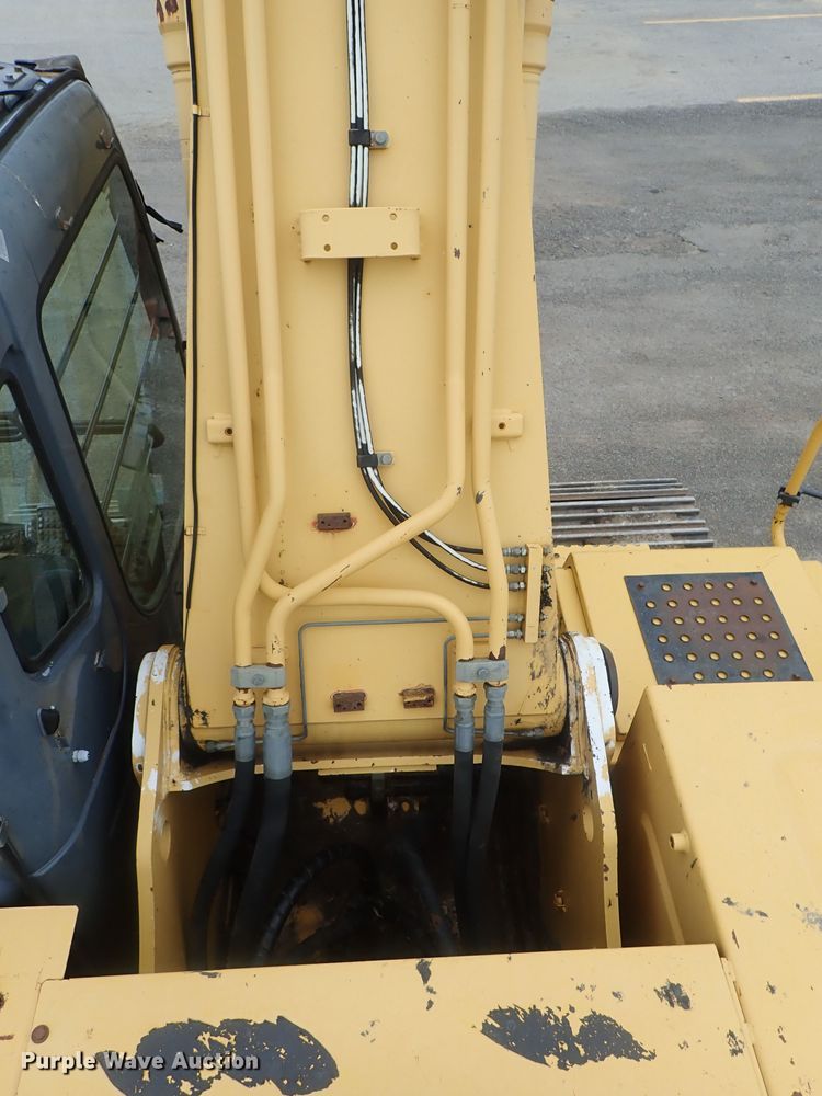 image for item DI4594 2005 John Deere 330C LC  excavator