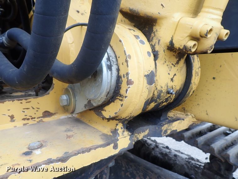 image for item DI4594 2005 John Deere 330C LC  excavator