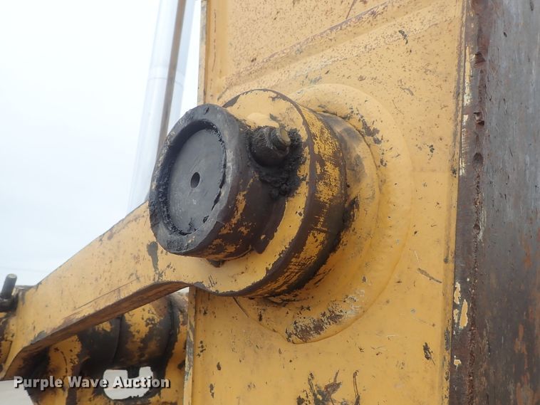 image for item DI4594 2005 John Deere 330C LC  excavator