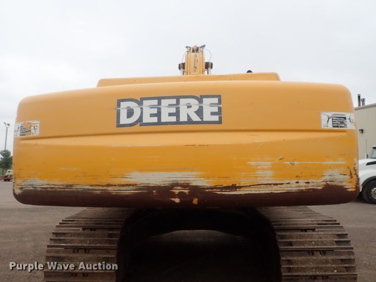 image for item DI4594 2005 John Deere 330C LC  excavator