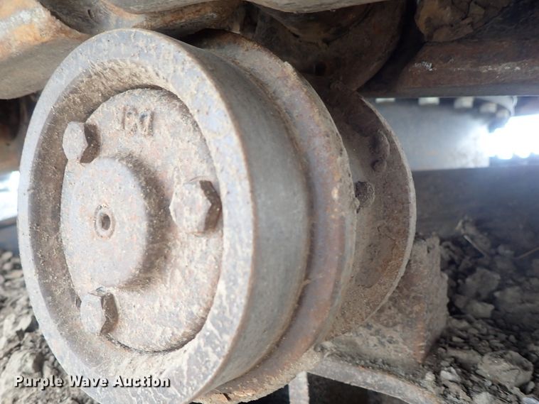 image for item DI4594 2005 John Deere 330C LC  excavator