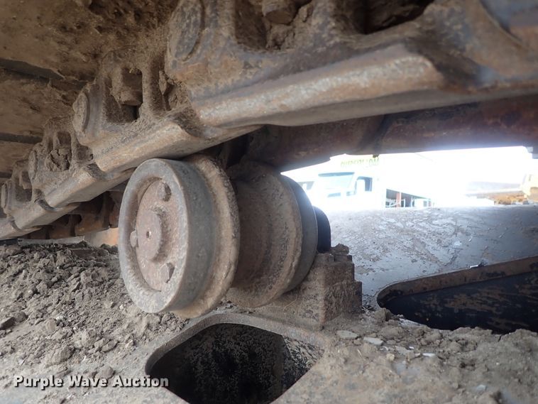 image for item DI4594 2005 John Deere 330C LC  excavator