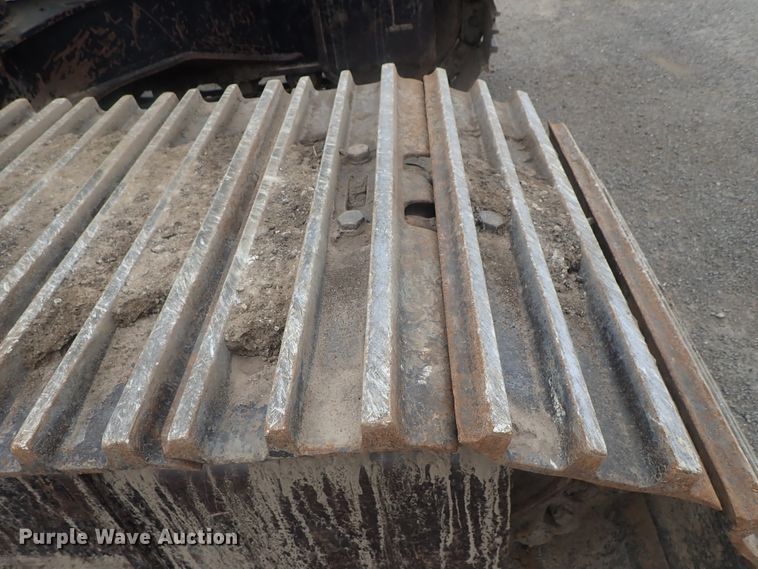 image for item DI4594 2005 John Deere 330C LC  excavator