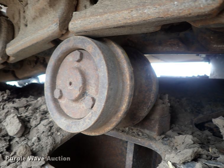 image for item DI4594 2005 John Deere 330C LC  excavator