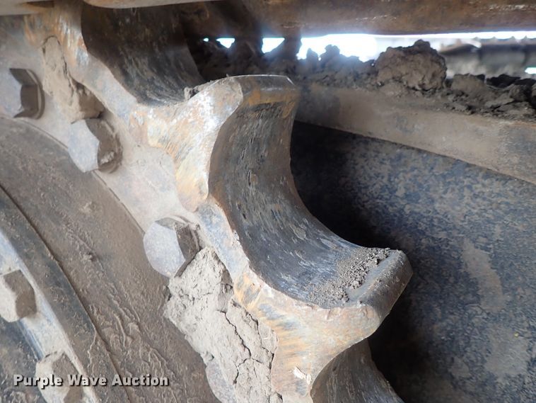 image for item DI4594 2005 John Deere 330C LC  excavator