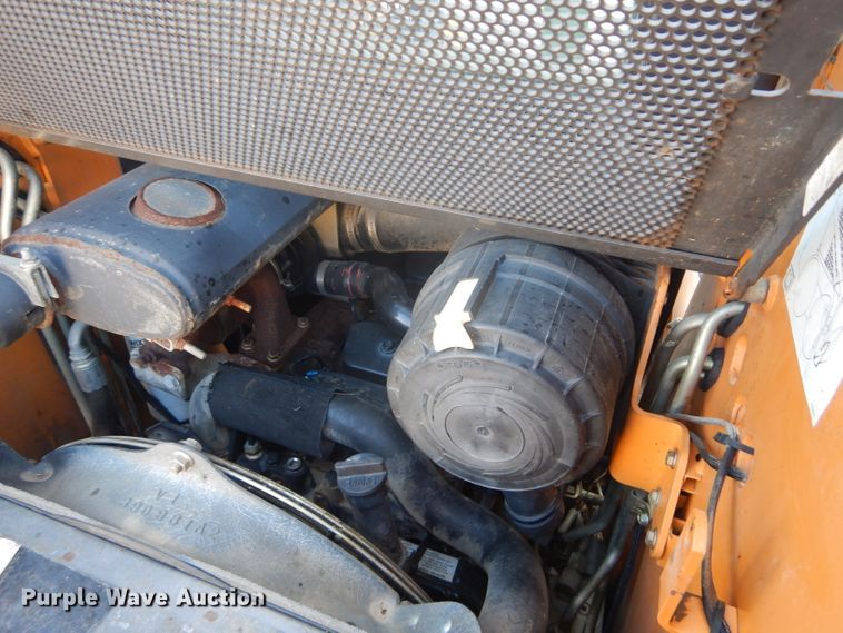 image for item DI8253 2004 Case 70XT  skid steer loader