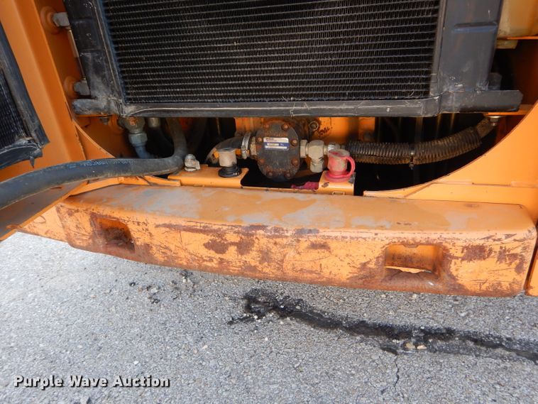 image for item DI8253 2004 Case 70XT  skid steer loader