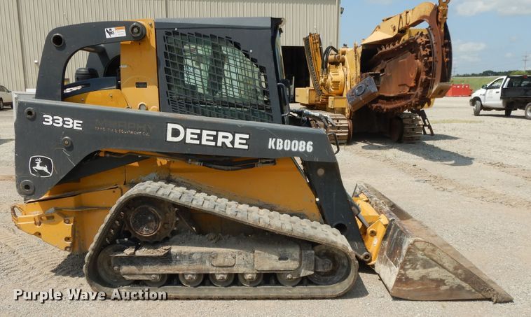 image for item DJ3486 2014 John Deere 333E  tracked skid steer loader