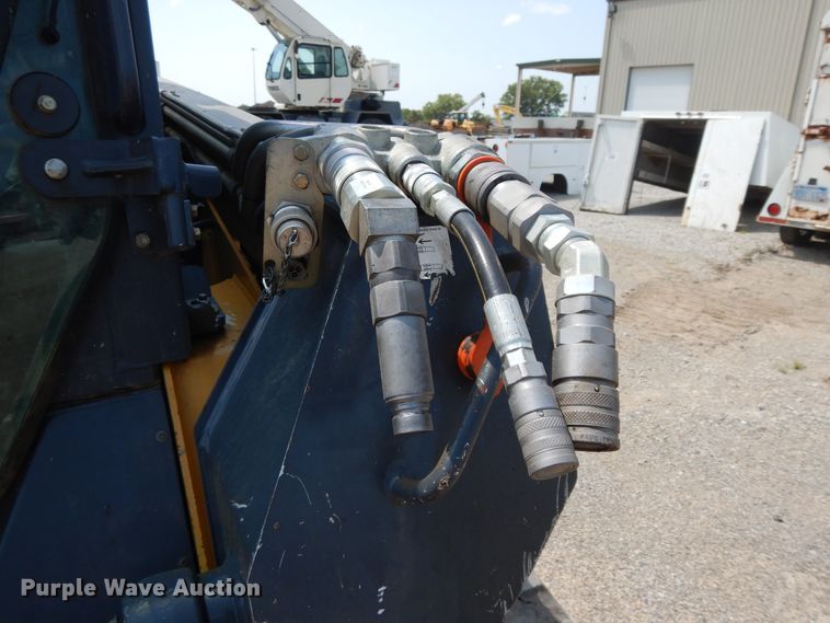 image for item DJ3486 2014 John Deere 333E  tracked skid steer loader