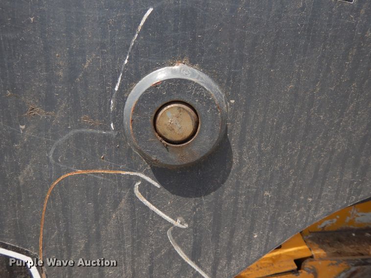 image for item DJ3486 2014 John Deere 333E  tracked skid steer loader