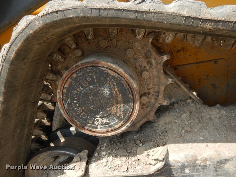 image for item DJ3486 2014 John Deere 333E  tracked skid steer loader