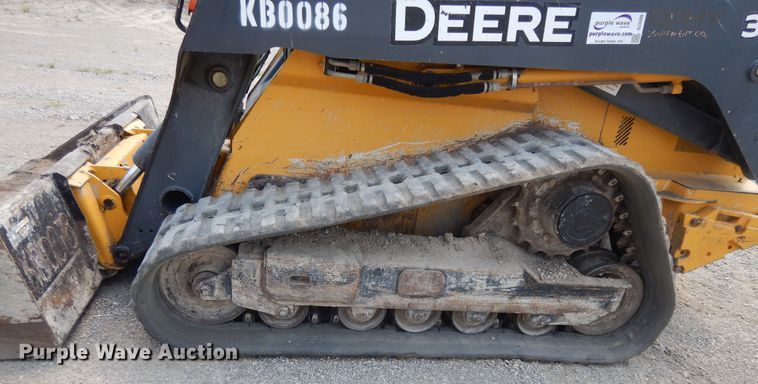 image for item DJ3486 2014 John Deere 333E  tracked skid steer loader