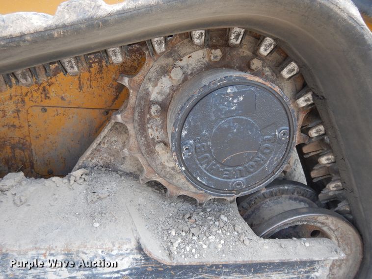 image for item DJ3486 2014 John Deere 333E  tracked skid steer loader