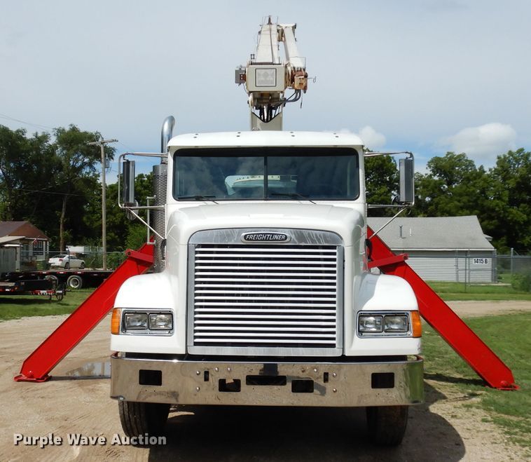image for item DJ4345 2002 Freightliner FLD  crane truck